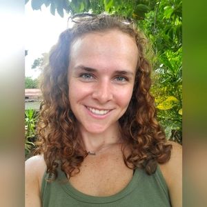 Meet your Posher, Liv!